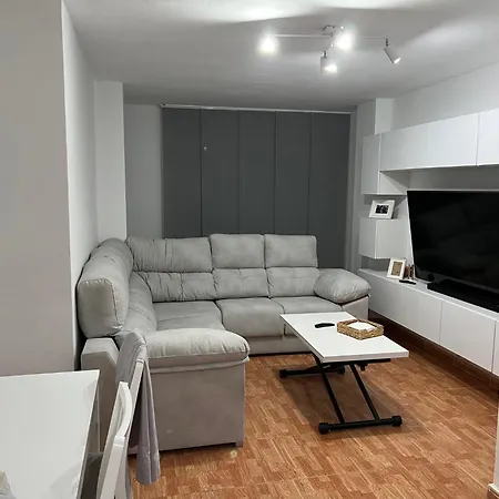 Privada Con Bano En Moderno カディス